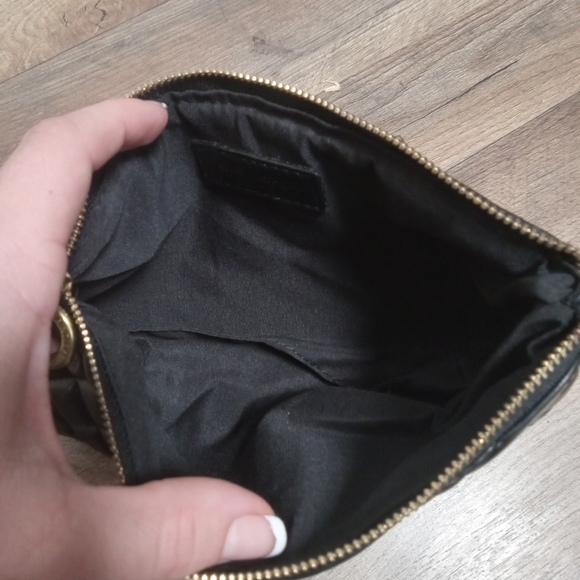 Saint Laurent Paris cosmetic bag - Picture 4 of 5